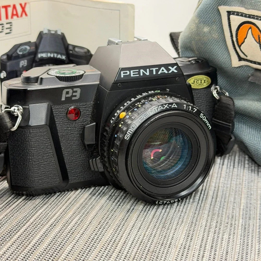 Pentax P3 35mm SLR Film Camera SMC Pentax-A 50mm f1.7 Lens Flash Bag Bundle